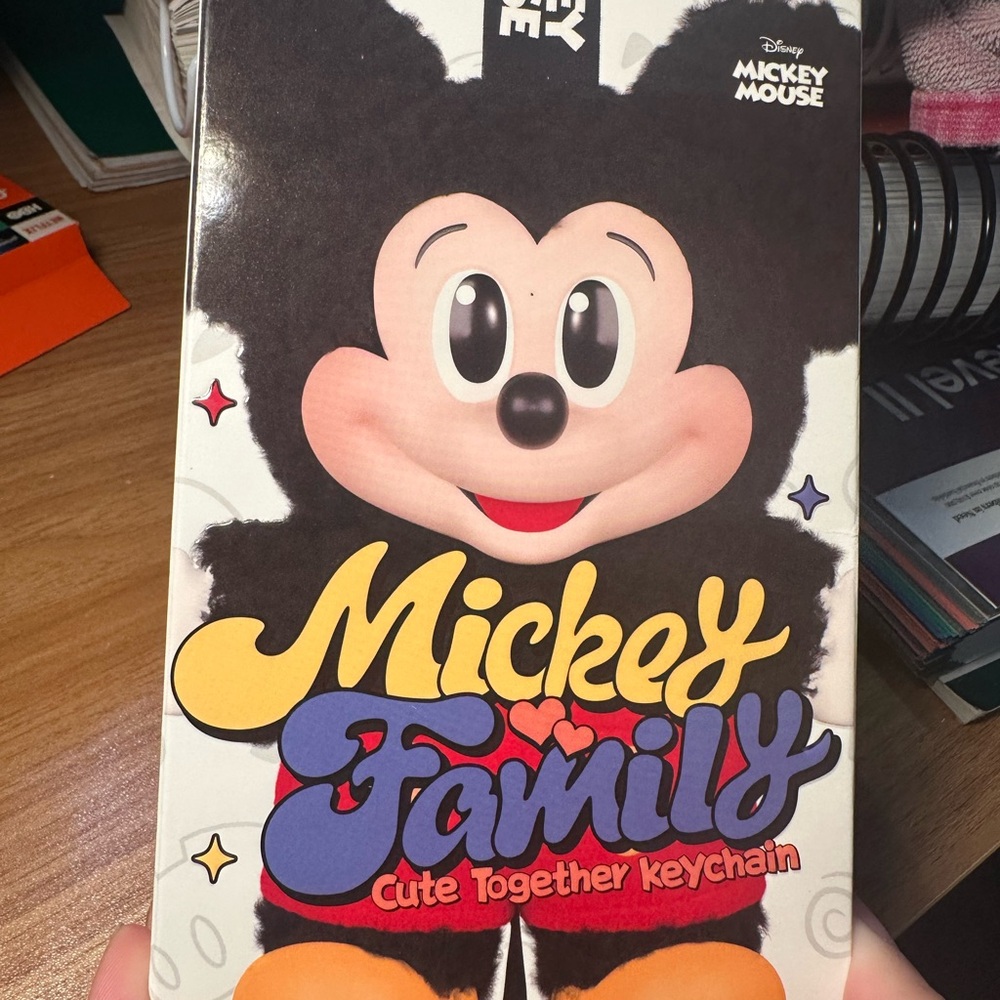 POP MART Mickey Family cute together dale